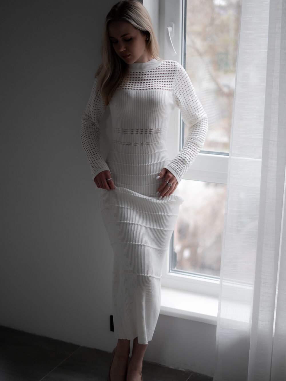 Сукня максі жіноча ажурна трикотажна — фото 10