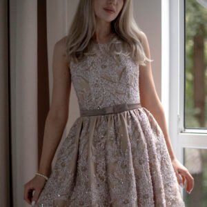 Сукня міні жіноча з вишивкою біла